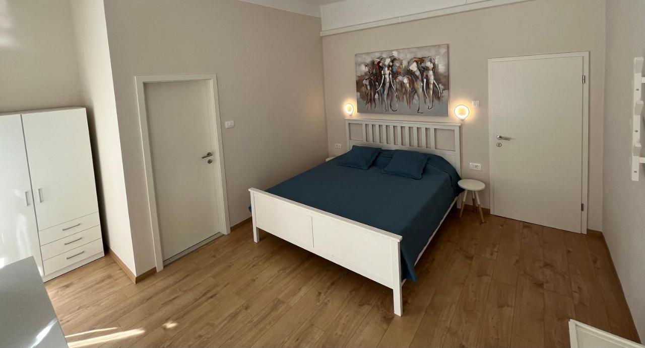 Apartment Check In Pula Extérieur photo