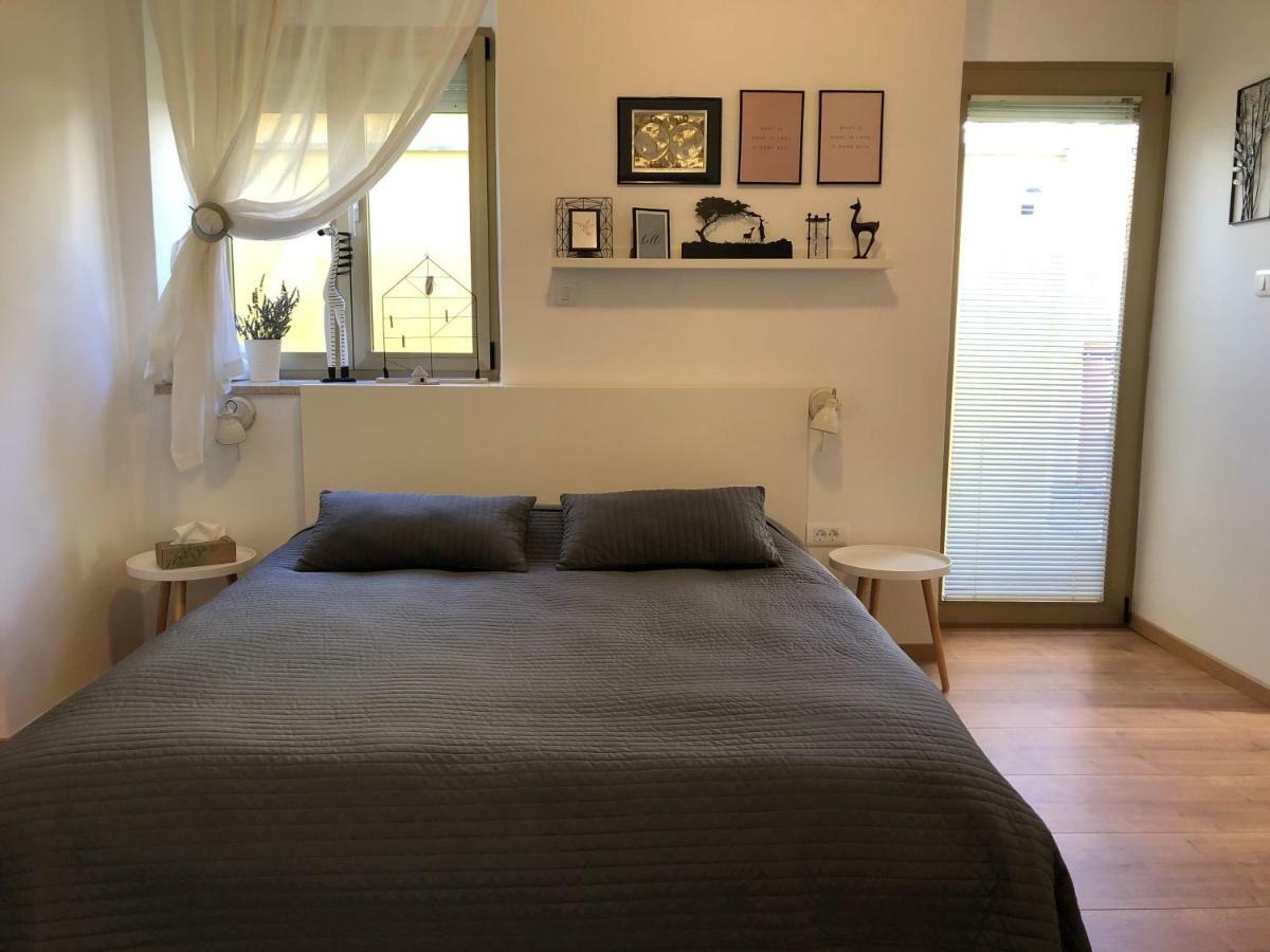 Apartment Check In Pula Extérieur photo