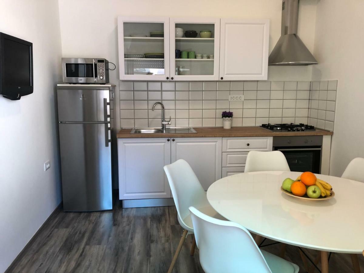 Apartment Check In Pula Extérieur photo